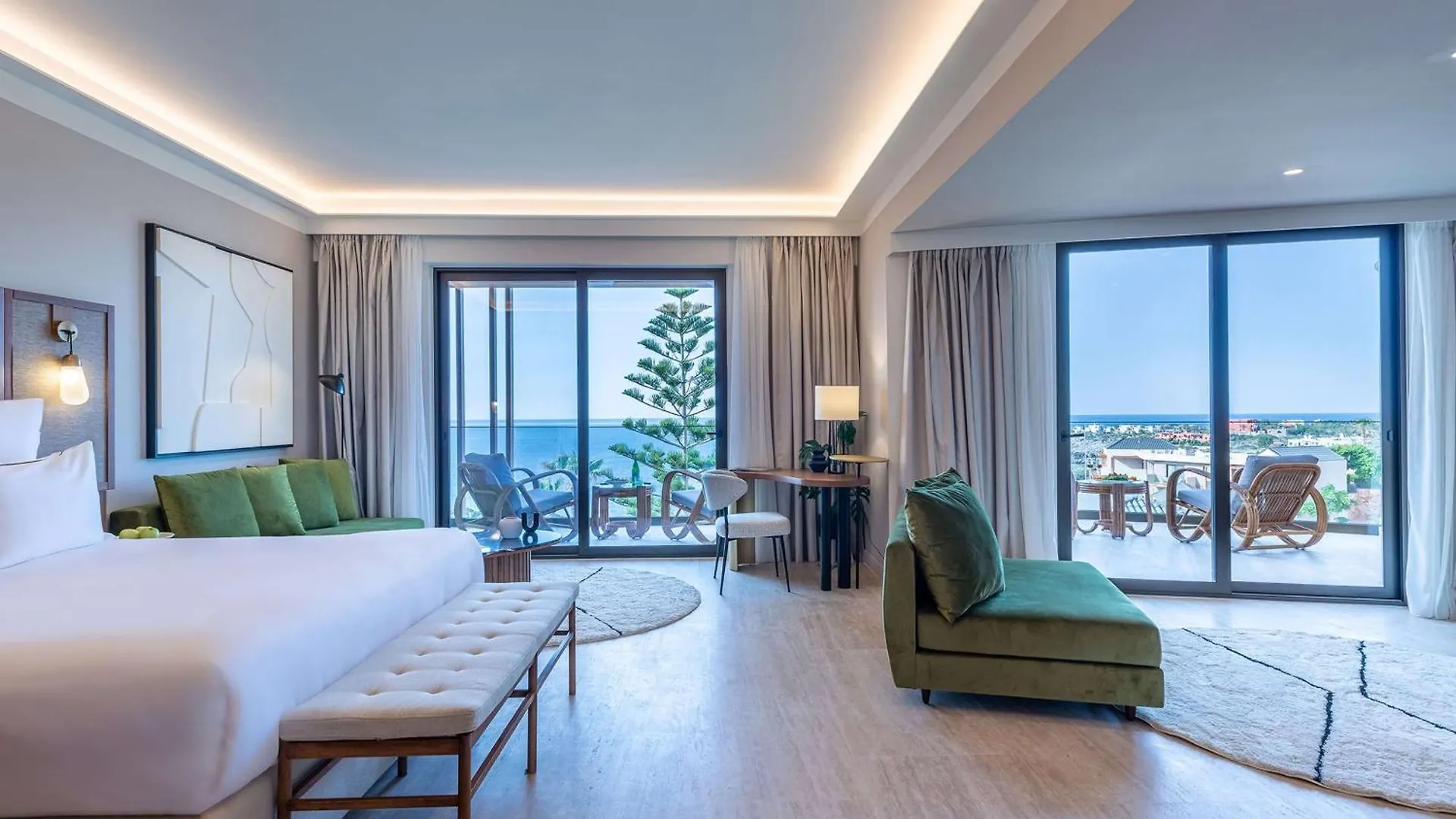 Isla Brown Chania Resort, Curio Collection By Hilton Stavrós Resort