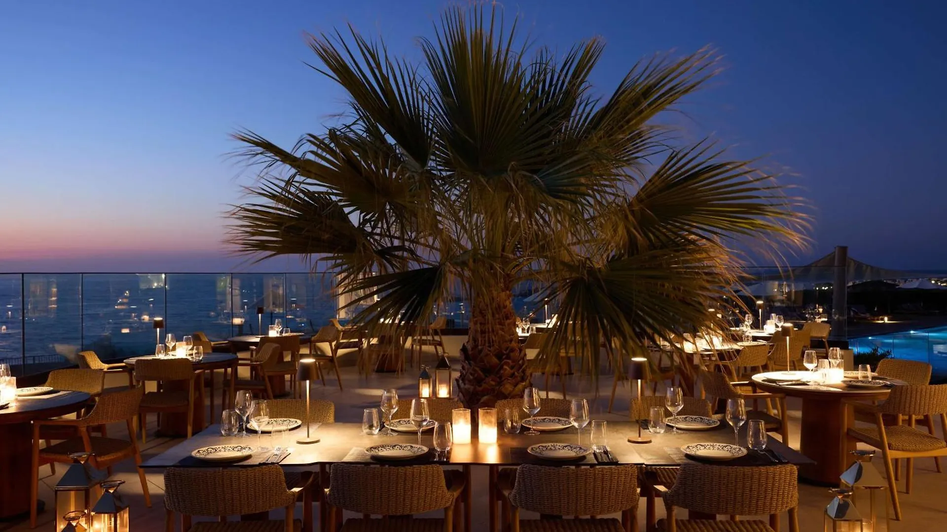 Complex Isla Brown Chania Resort, Curio Collection By Hilton Stavrós