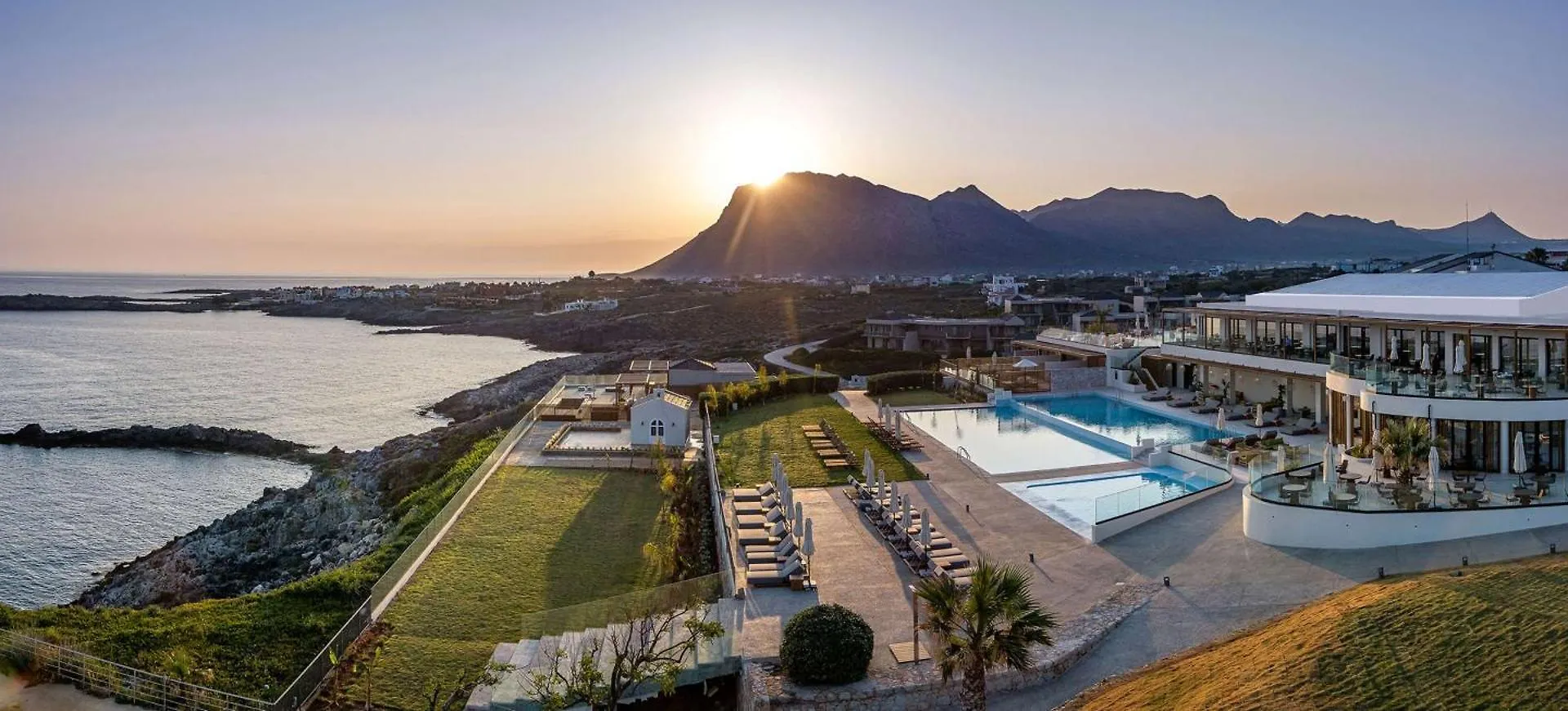 Isla Brown Chania Resort, Curio Collection By Hilton Stavrós 5*,  Grecia