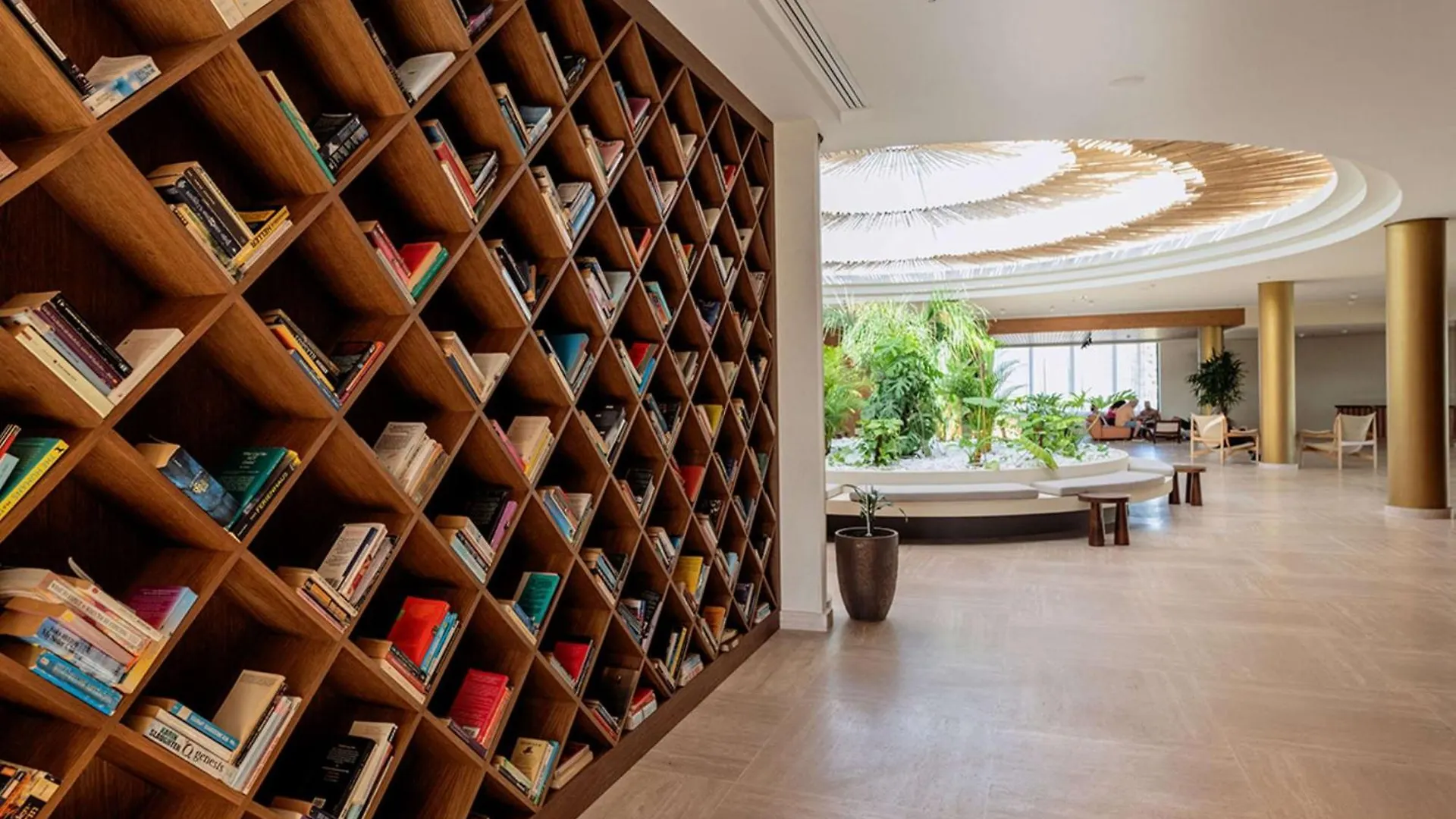 Isla Brown Chania Resort, Curio Collection By Hilton Stavrós منتجع